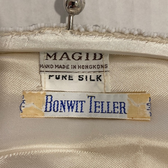 MAGID Pure Silk Cream Beaded Bag with Snowflake Design from Bonwit Teller - Picture 6 of 11